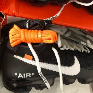 Off white vapormax